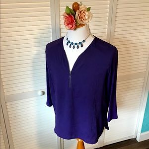 ‼️Chico’s Zipper V-Neck Purple Blouse Sz 2‼️